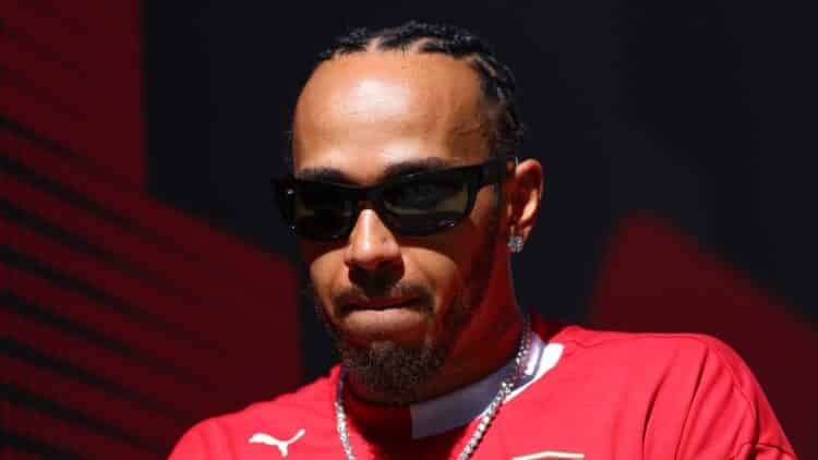 Hamilton Ferrari problema motivación perdido