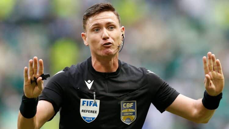 árbitro Real Madrid Pachuca