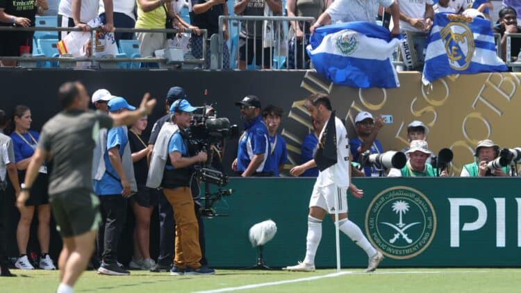 Asencio expulsión Real Madrid