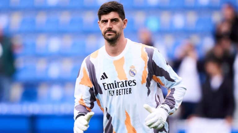 Real Madrid thibaut courtois