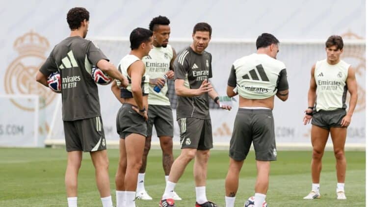 Xabi Alonso Real Madrid entrenamiento