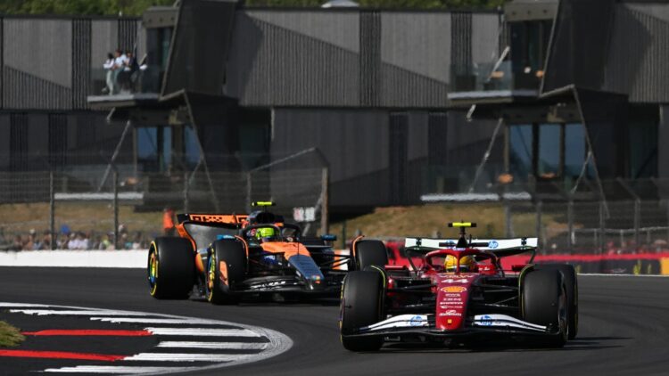 Gp Silverstone McLaren Aston Martin