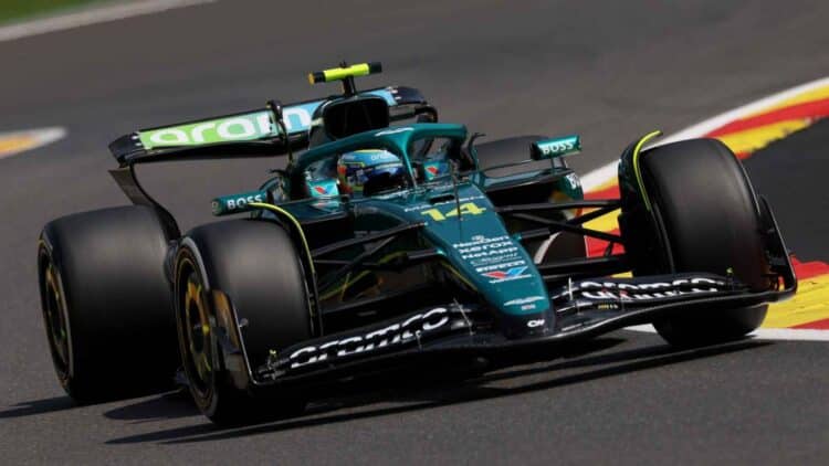 Nuevo alerón Aston Martin