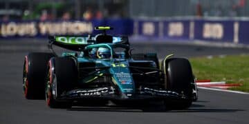 Aston Martin Alonso milagros