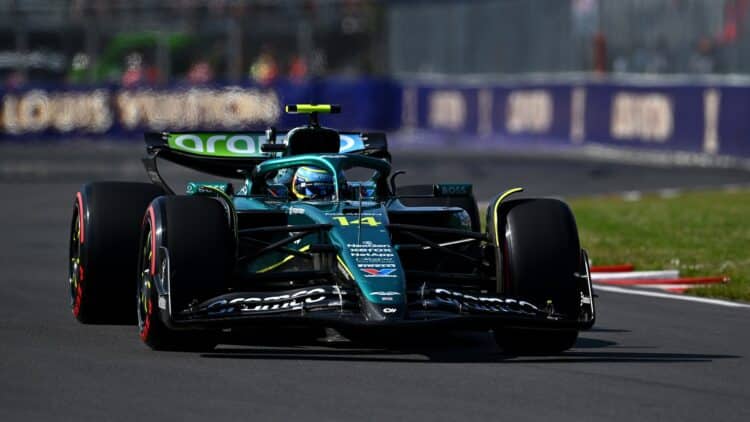 Aston Martin Alonso milagros