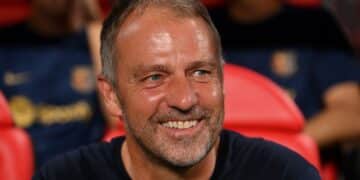 Hansi Flick, en un partido del Barcelona.