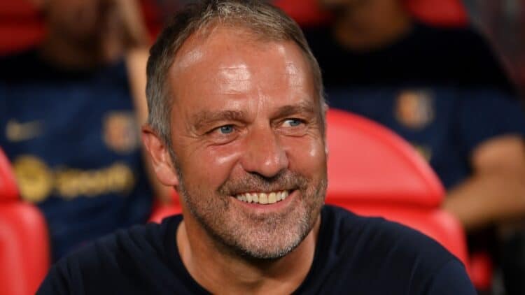 Hansi Flick, en un partido del Barcelona.