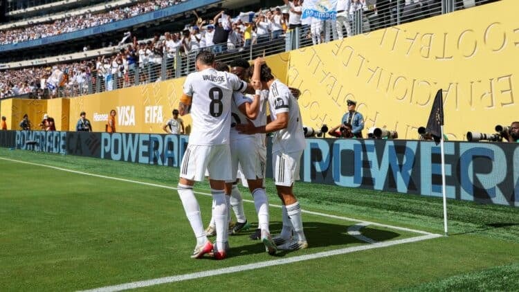 Real Madrid Xabi Alonso lateral fran garcía