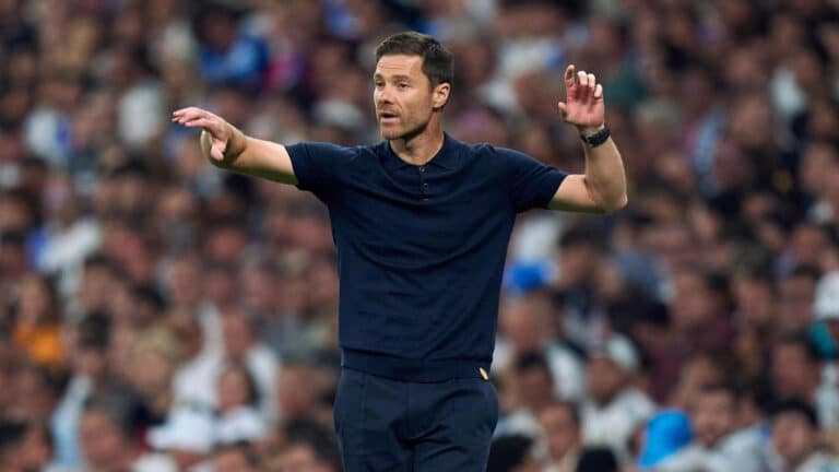 Xabi Alonso Real Madrid Centro del Campo