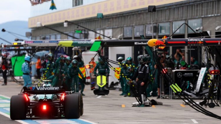 Cambios Aston Martin