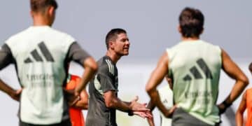 Xabi Alonso Real Madrid Entrenamiento