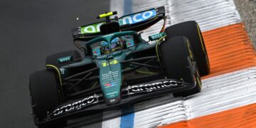 Aston Martin lucha podios Red Bull