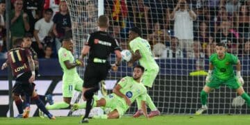 La mano de Balde en el Levante - Barcelona.