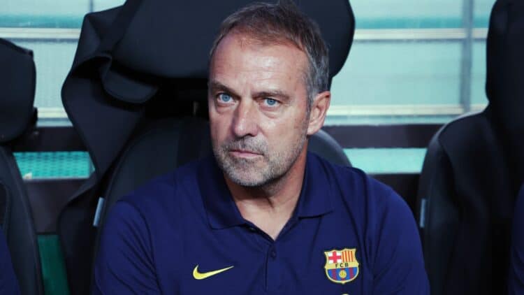 Hansi Flick, en un partido del Barcelona.