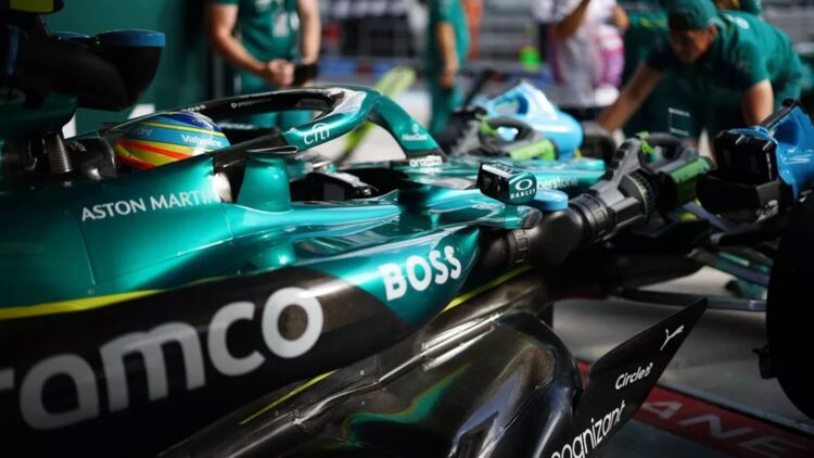 necesitan Alonso Aston Martin resistir Mundial