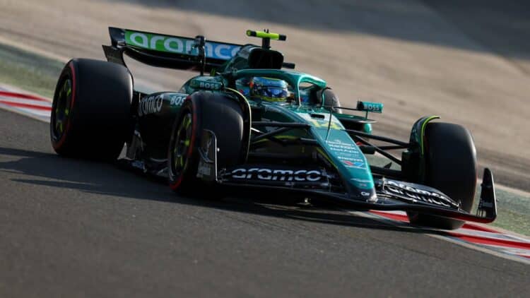 razón Aston Martin escogió Honda