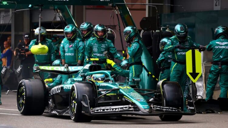 Alonso estrategia Aston Martin