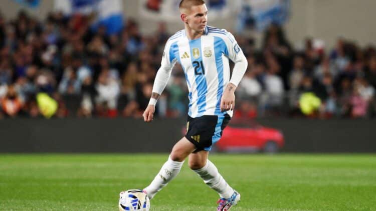 Marcos Brindicci / Getty Images