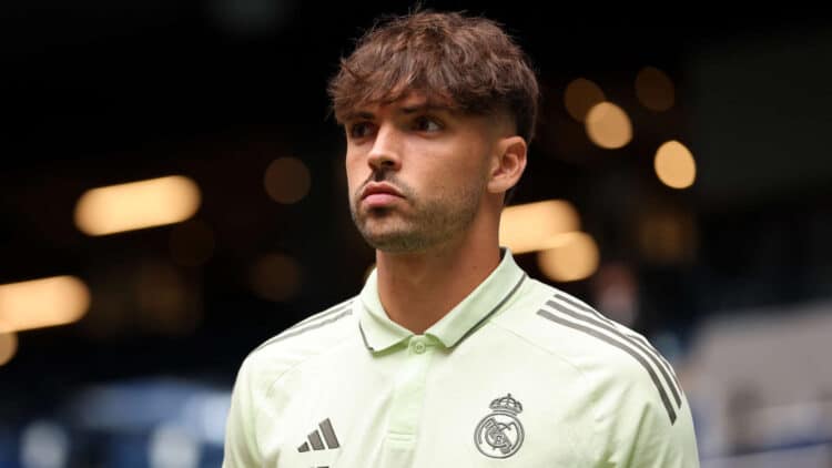 Raúl Asencio Real Madrid Kairat