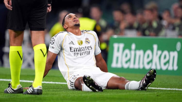 Trent Alexander Arnold Laterales Kairat Real Madrid