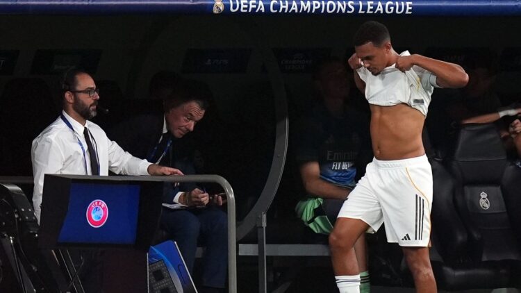 Trent Alexander-Arnold confirmada lesión