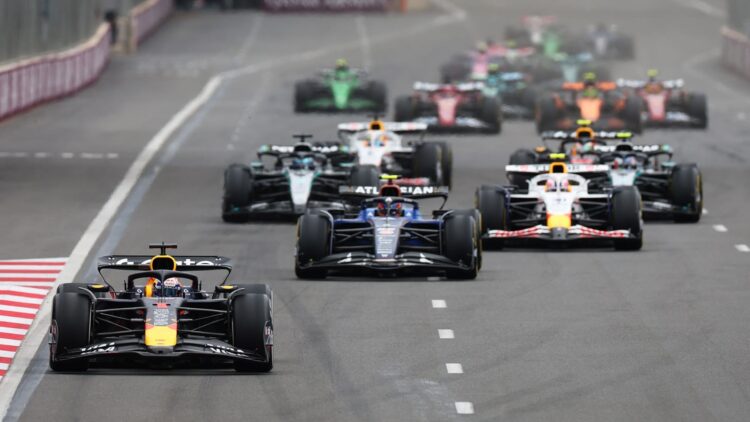 Así Mundial F1 Bakú Piastri Sainz Alonso