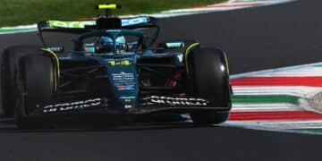 Fernando Alonso suspensión Aston Martin Monza