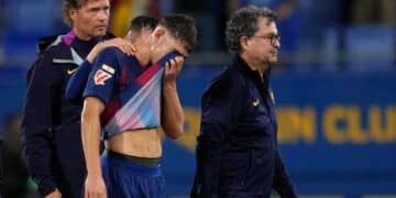 Fermín López se marchó lesionado.