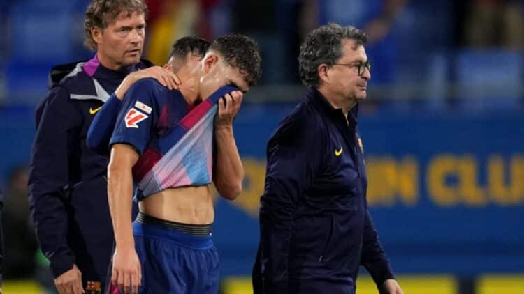 Fermín López se marchó lesionado.