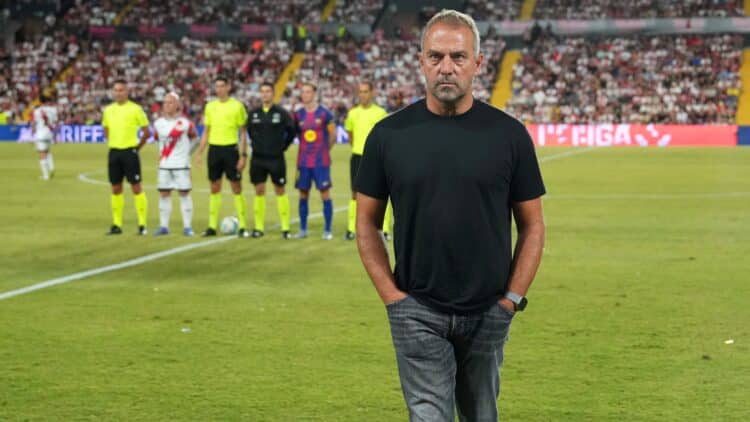 Hansi Flick, en el Rayo - Barcelona.