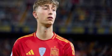 Dean Huijsen Real Madrid Selección