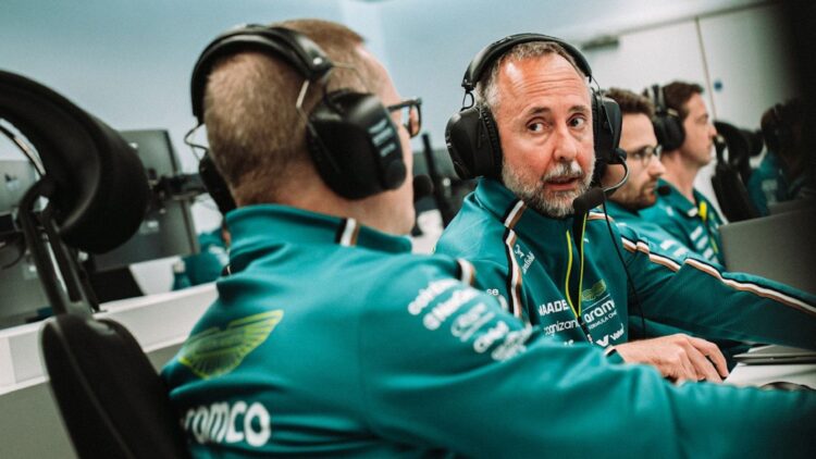 Cardile Aston Martin