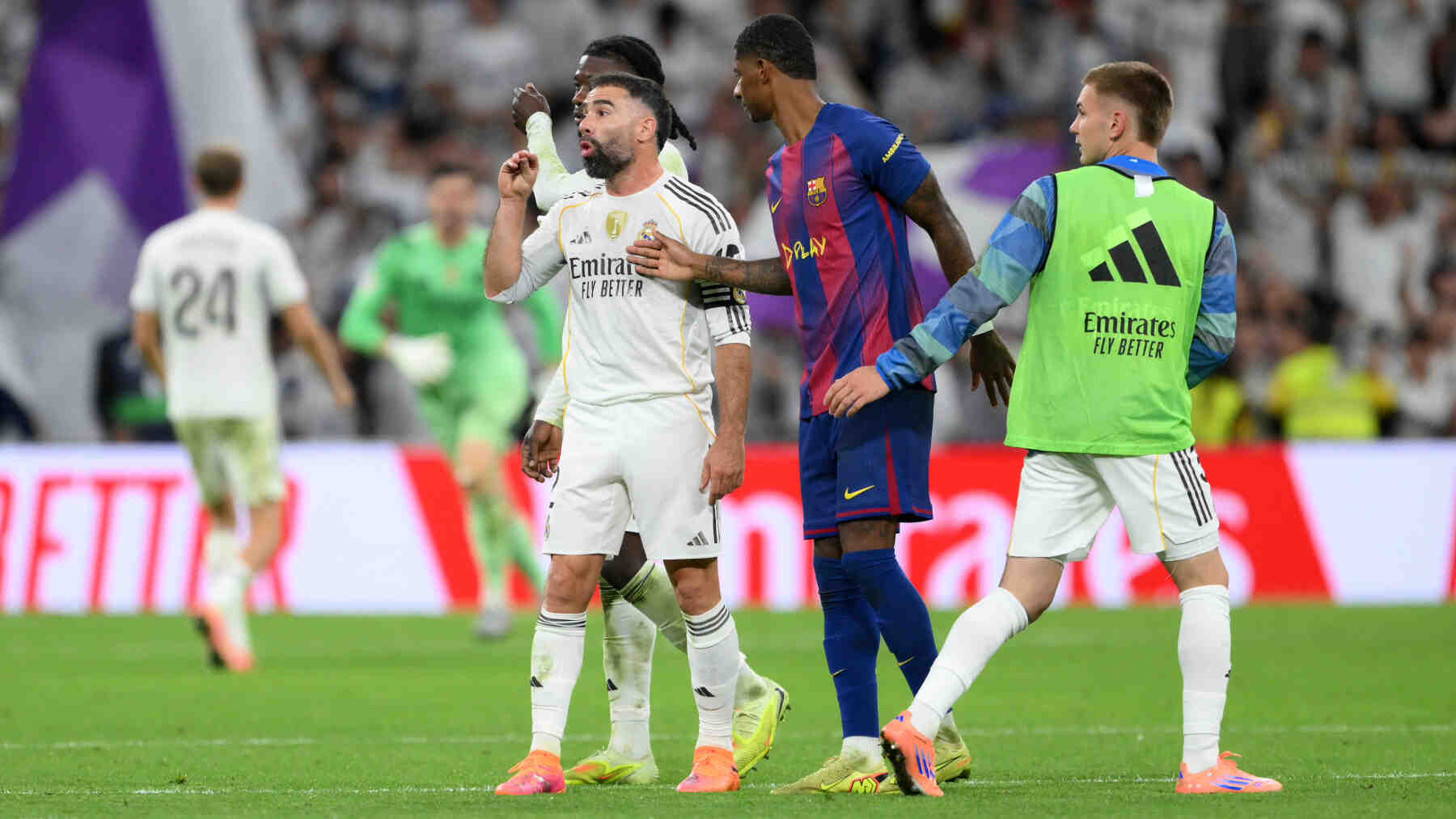Carvajal Real Madrid BArcelona Clásico Lamine Yamal