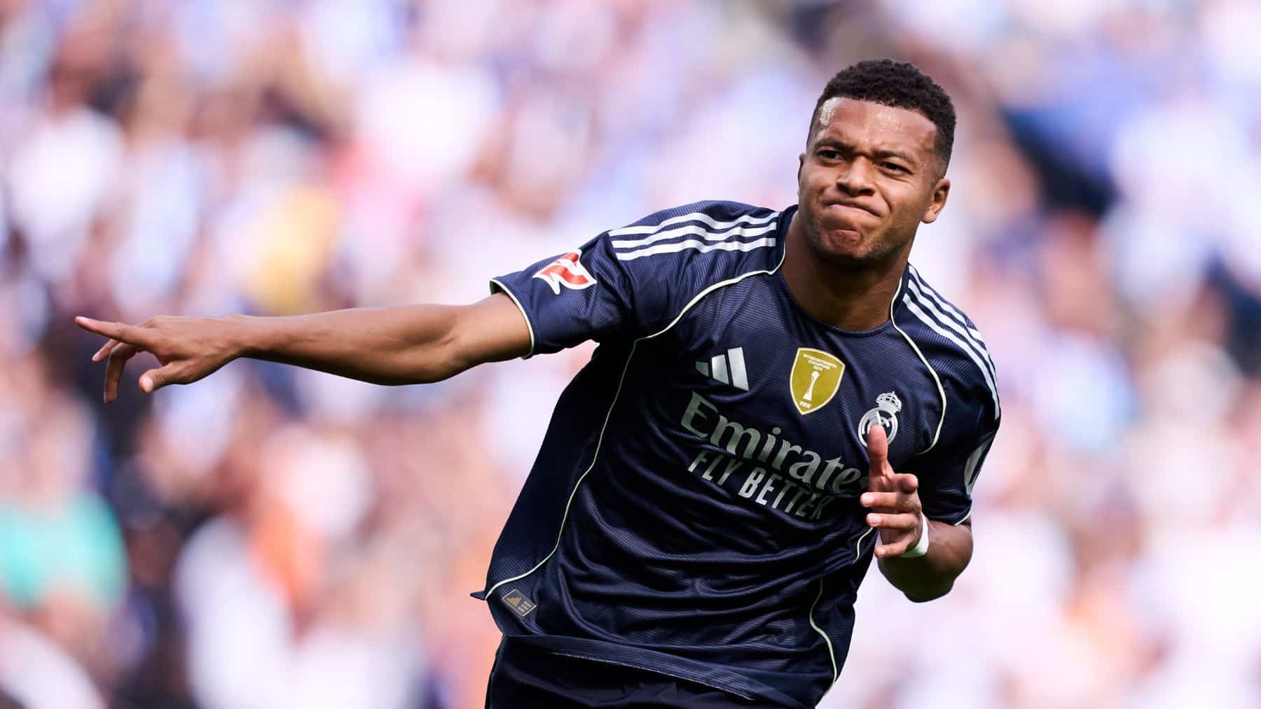 Mbappe, celebrando su gol contra la Real Sociedad