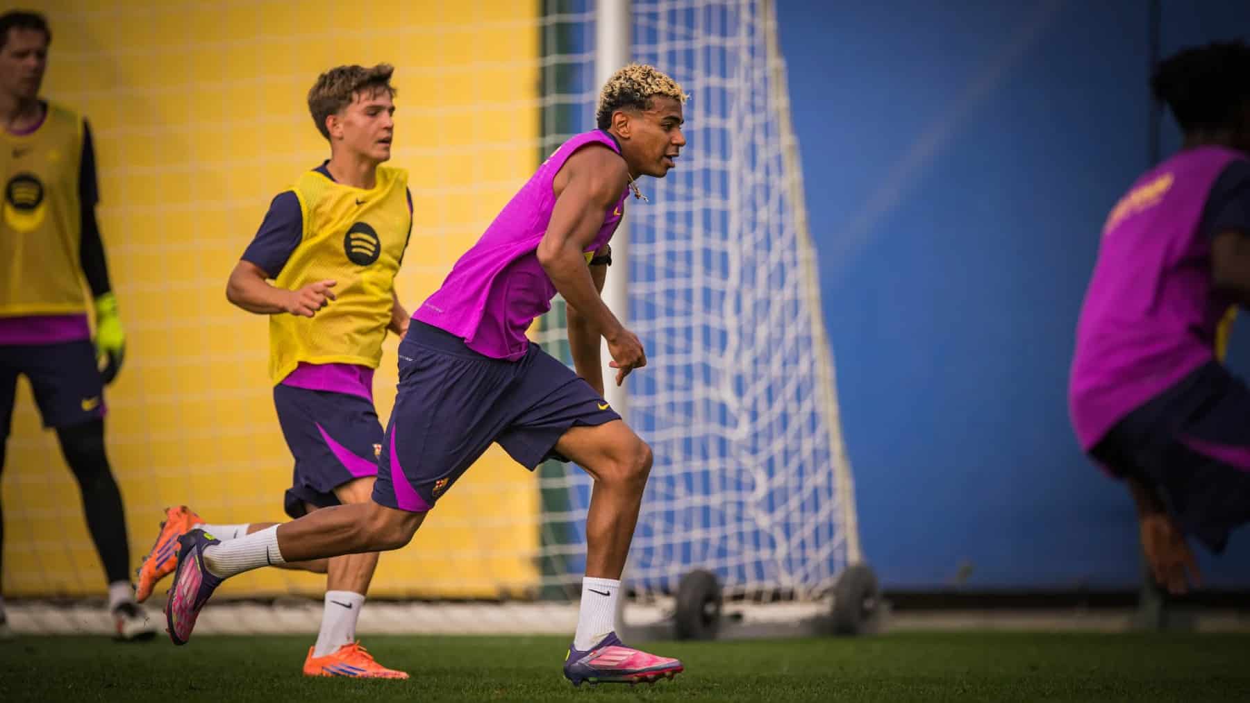 Lamine Yamal entrenamiento Barça