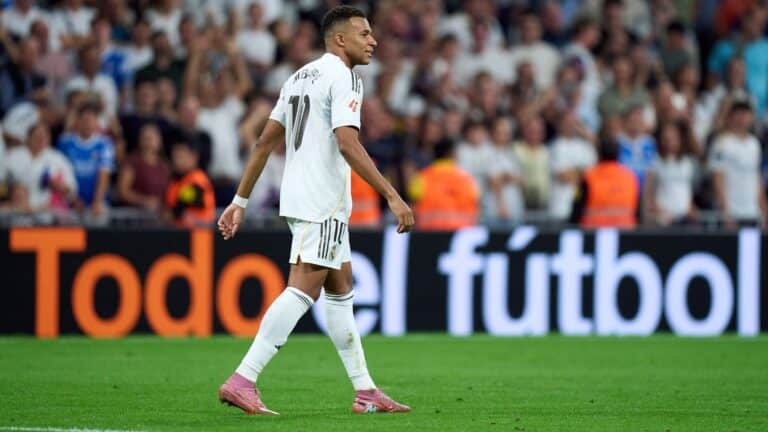 Mbappé lesión