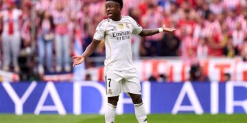 Vinicius oferta Arabia