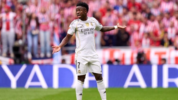 Vinicius oferta Arabia