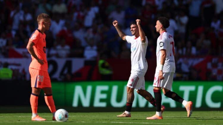 Isaac Romero celebra su gol ante el Barcelona.