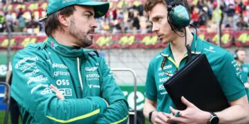 Fernando Alonso pide un cambio de ingeniero en Aston Martin