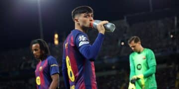 Pedri, durante el Barcelona - PSG.