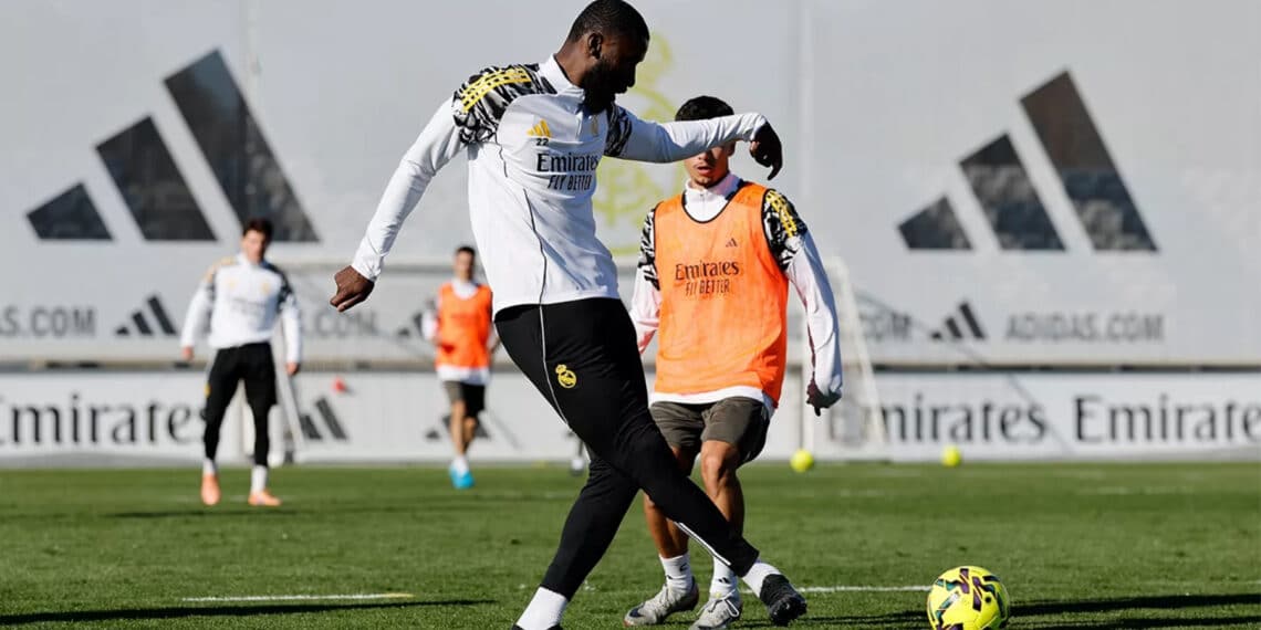 Real Madrid entrenamiento Girona