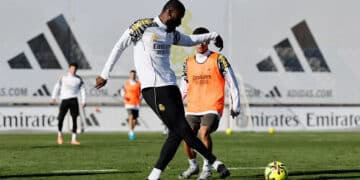 Real Madrid entrenamiento Girona