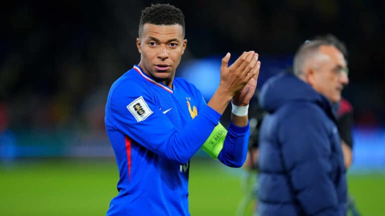Mbappé lesionado
