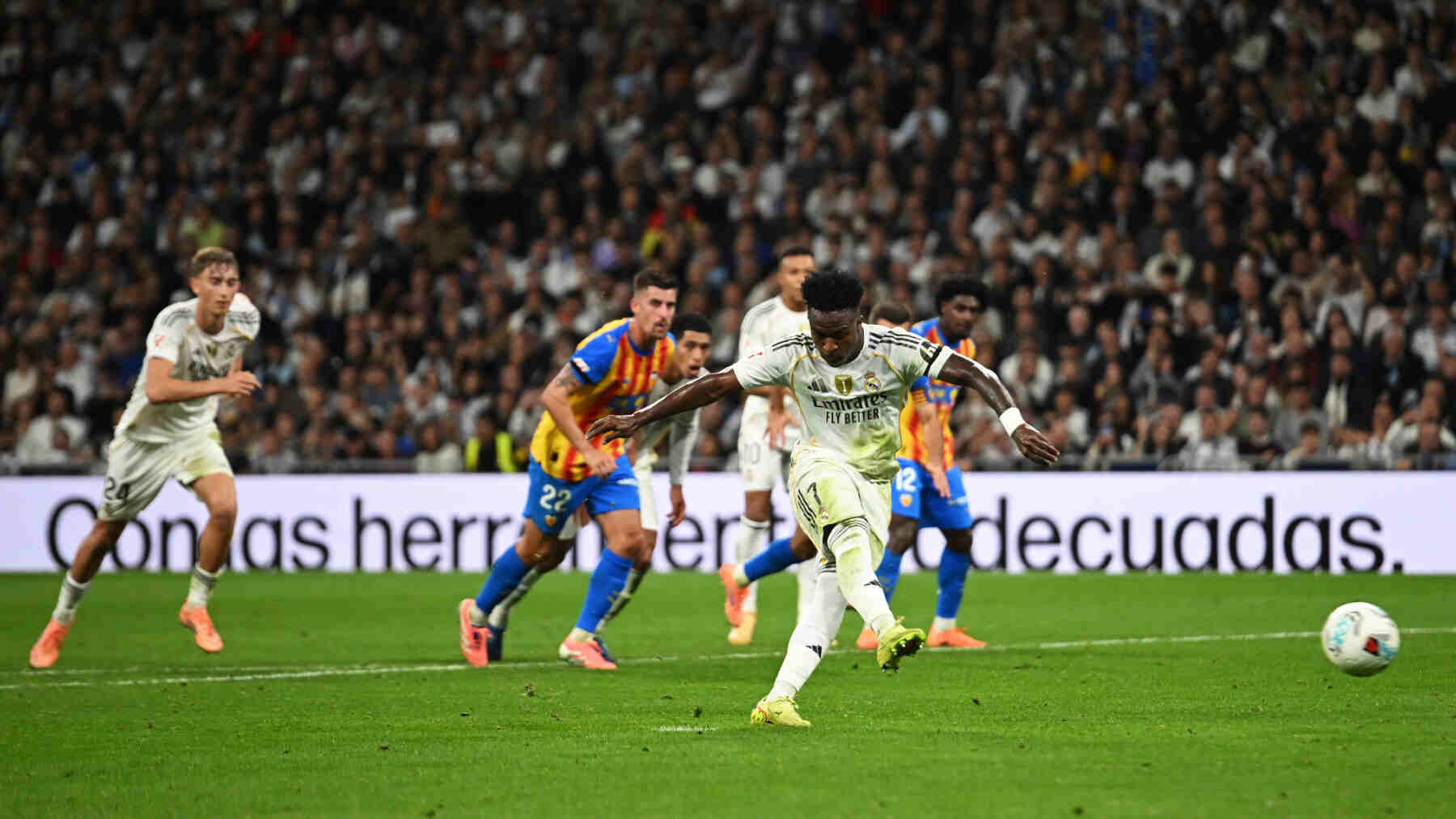 Vinicius Real Madrid Valencia penalti