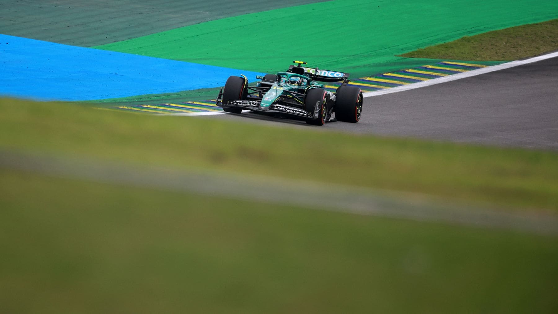 Montoya Aston Martin campeón mundo