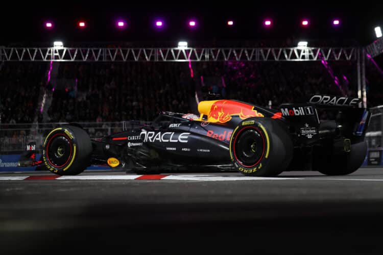 Verstappen gana Las Vegas