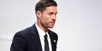 Xabi Alonso banquillo