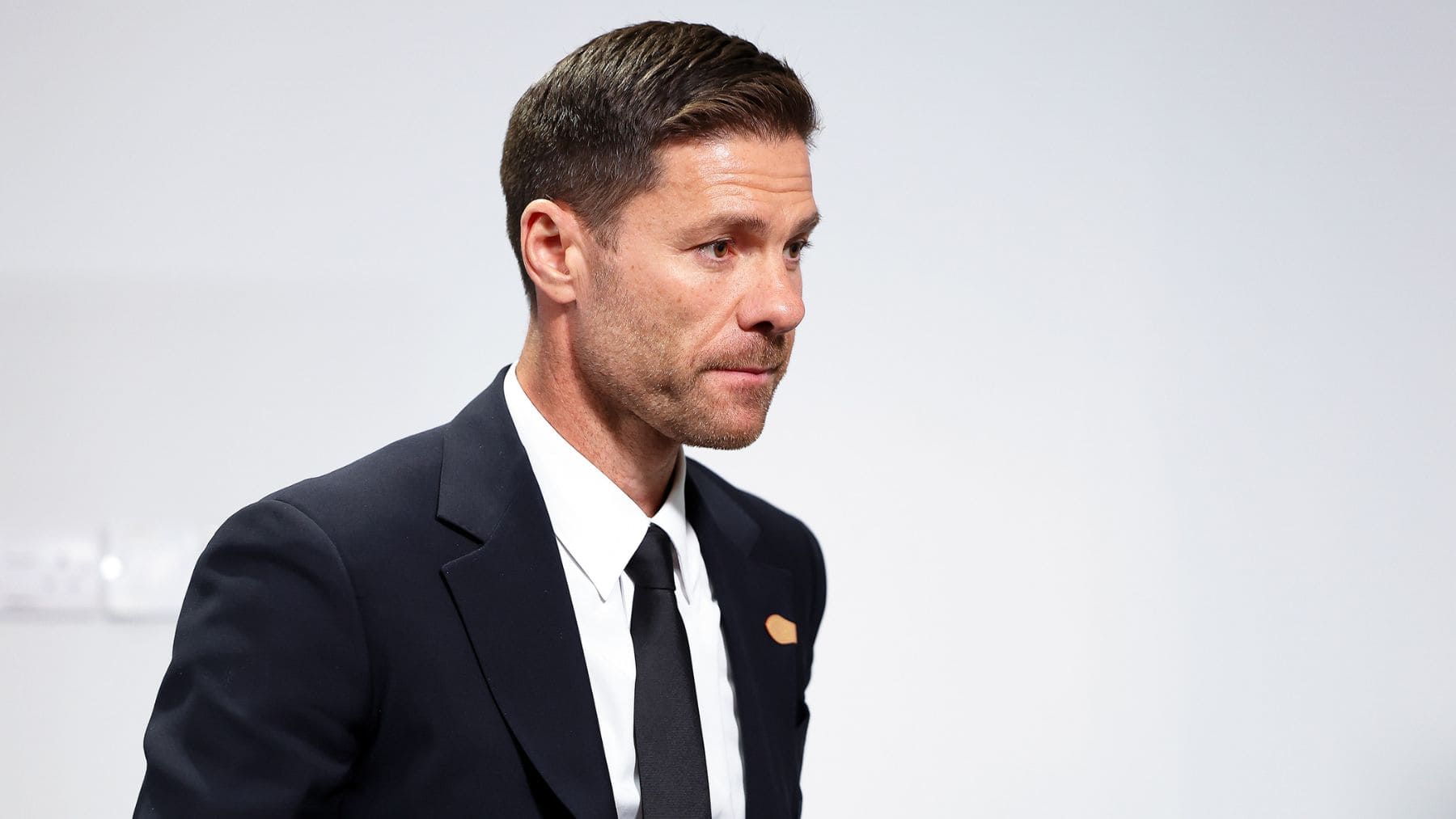 Xabi Alonso banquillo