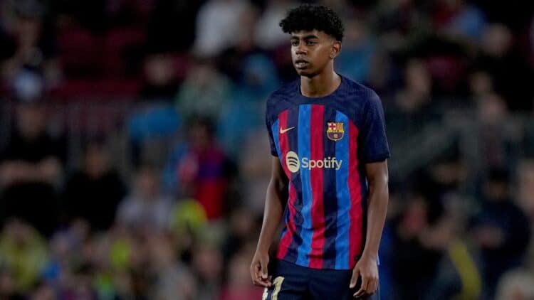 Lamine Yamal, en su debut en el Camp Nou.